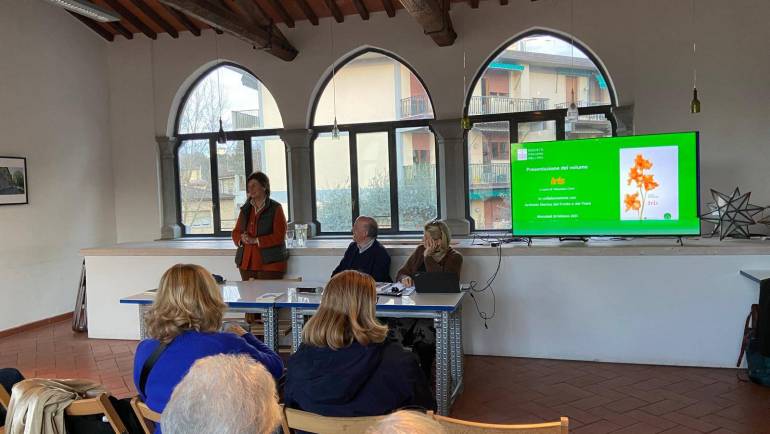 Presentazione volume “Iris” al Conventino Caffè Letterario